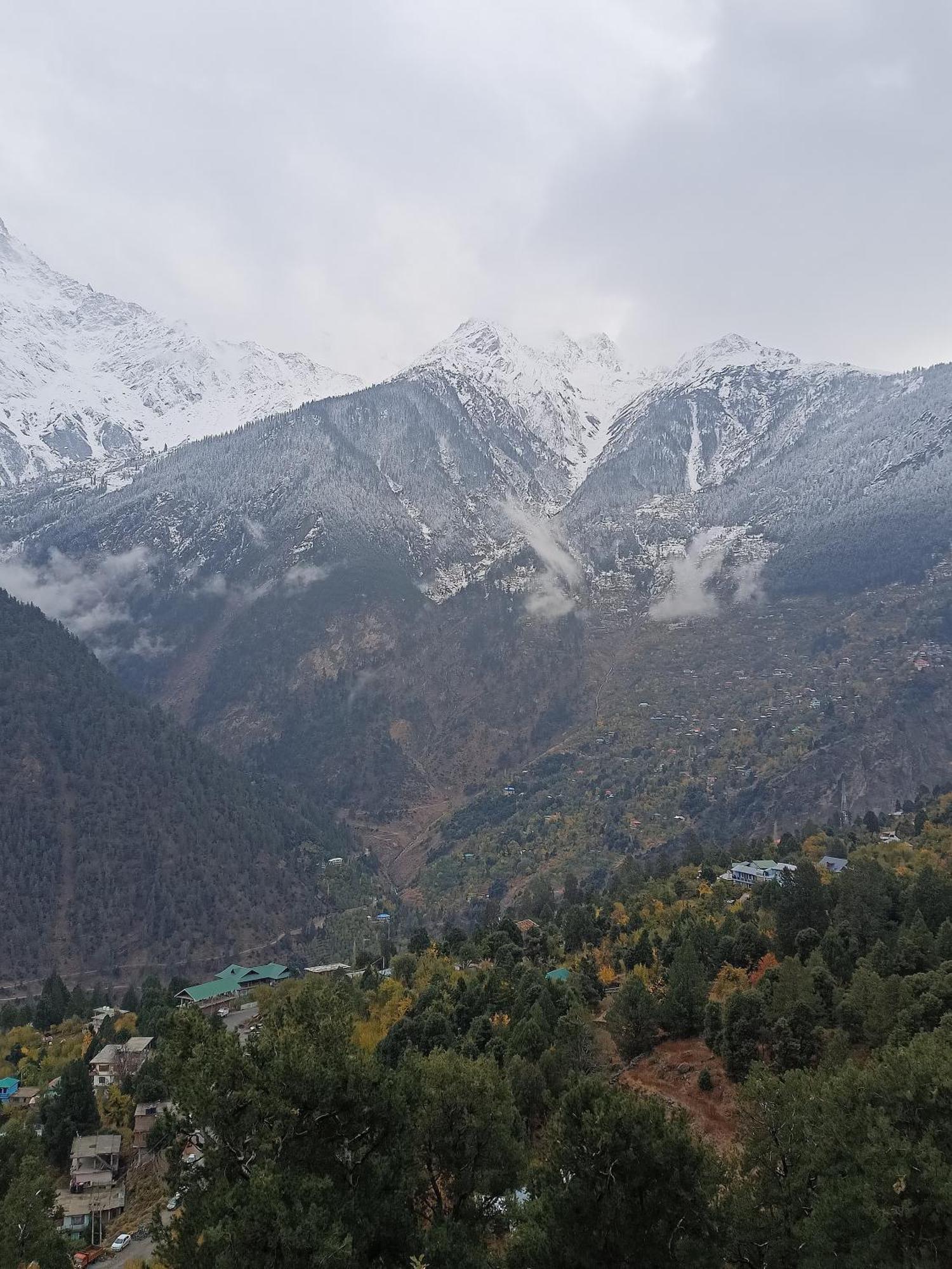The Shudarang Inn Kalpa Exterior foto